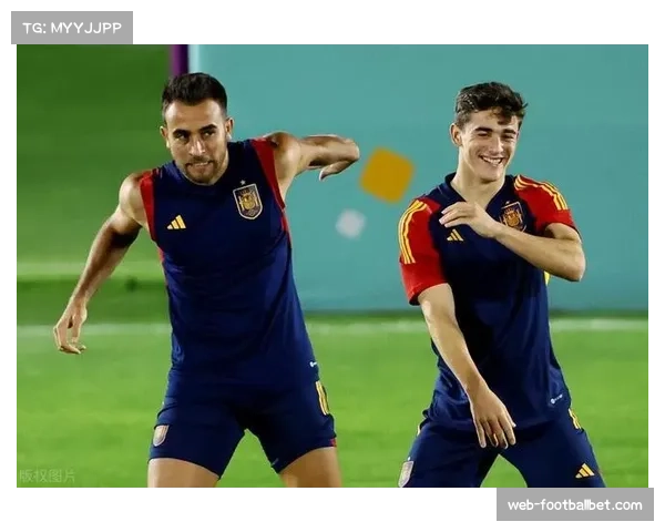 年轻球员成长与老将经验 赛季后期球队阵容平衡成为关键